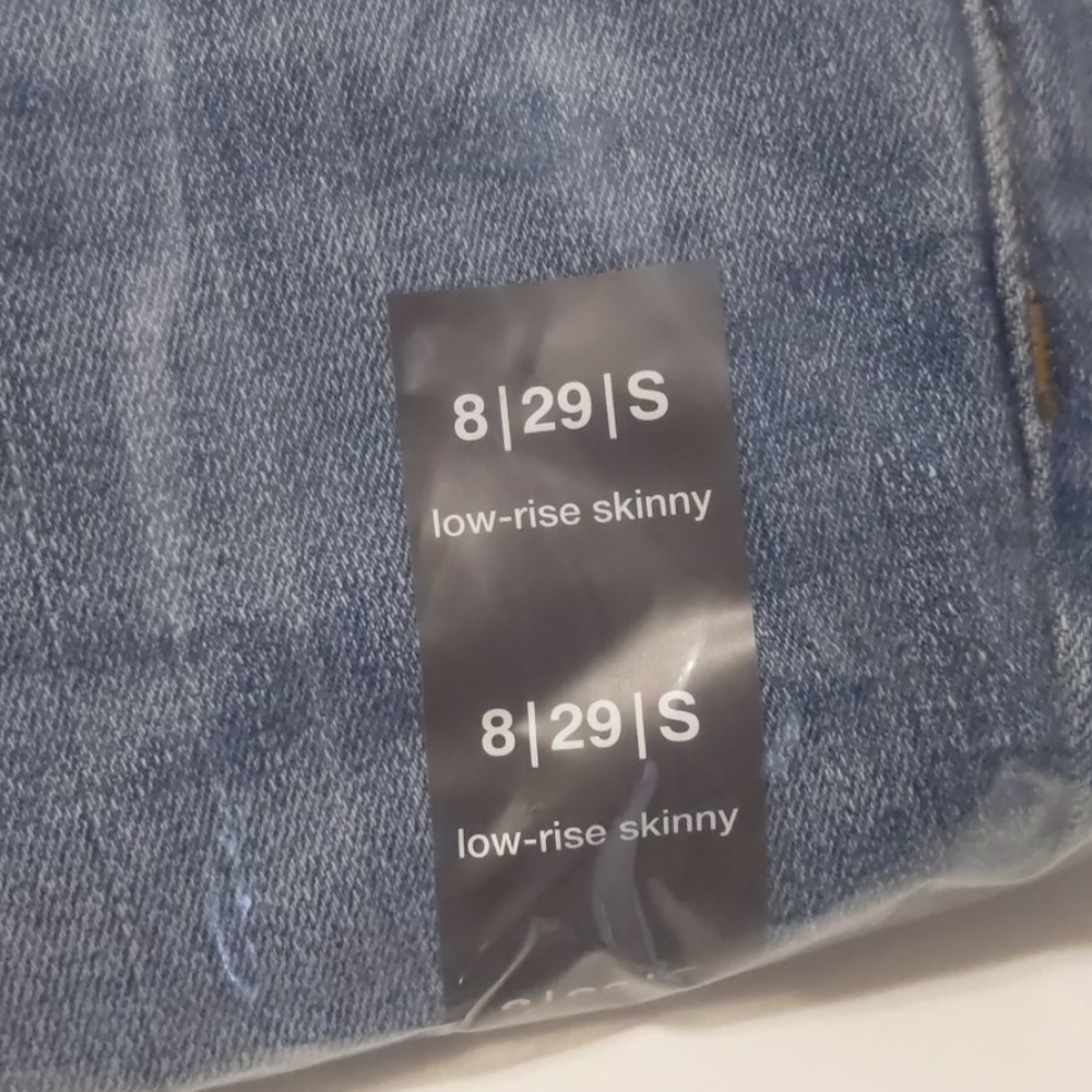 Mossimo jeans bundle - Picture 5 of 13